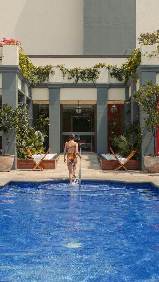 Four Seasons Hotel Mexico City Exterior photo