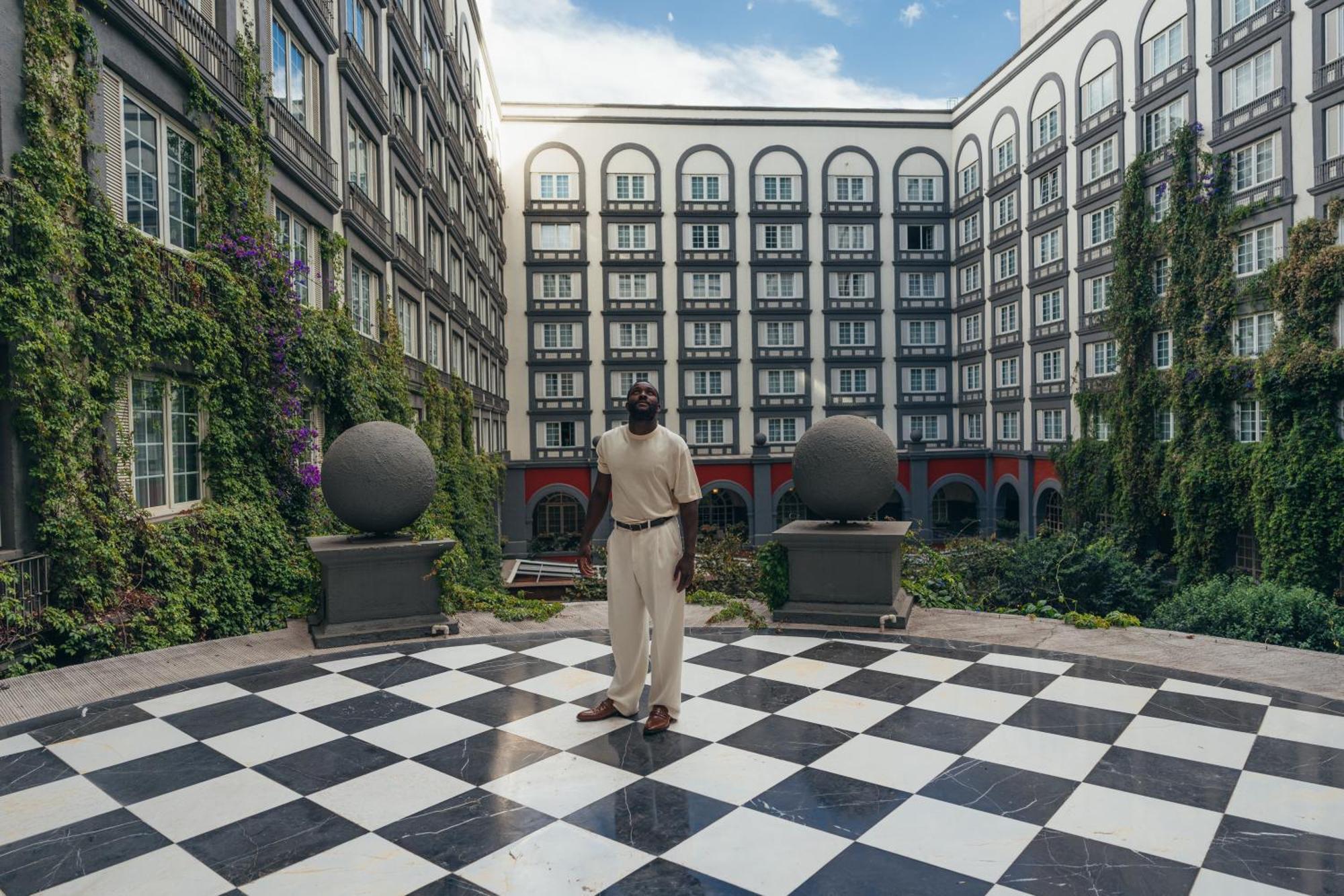 Four Seasons Hotel Mexico City Exterior photo