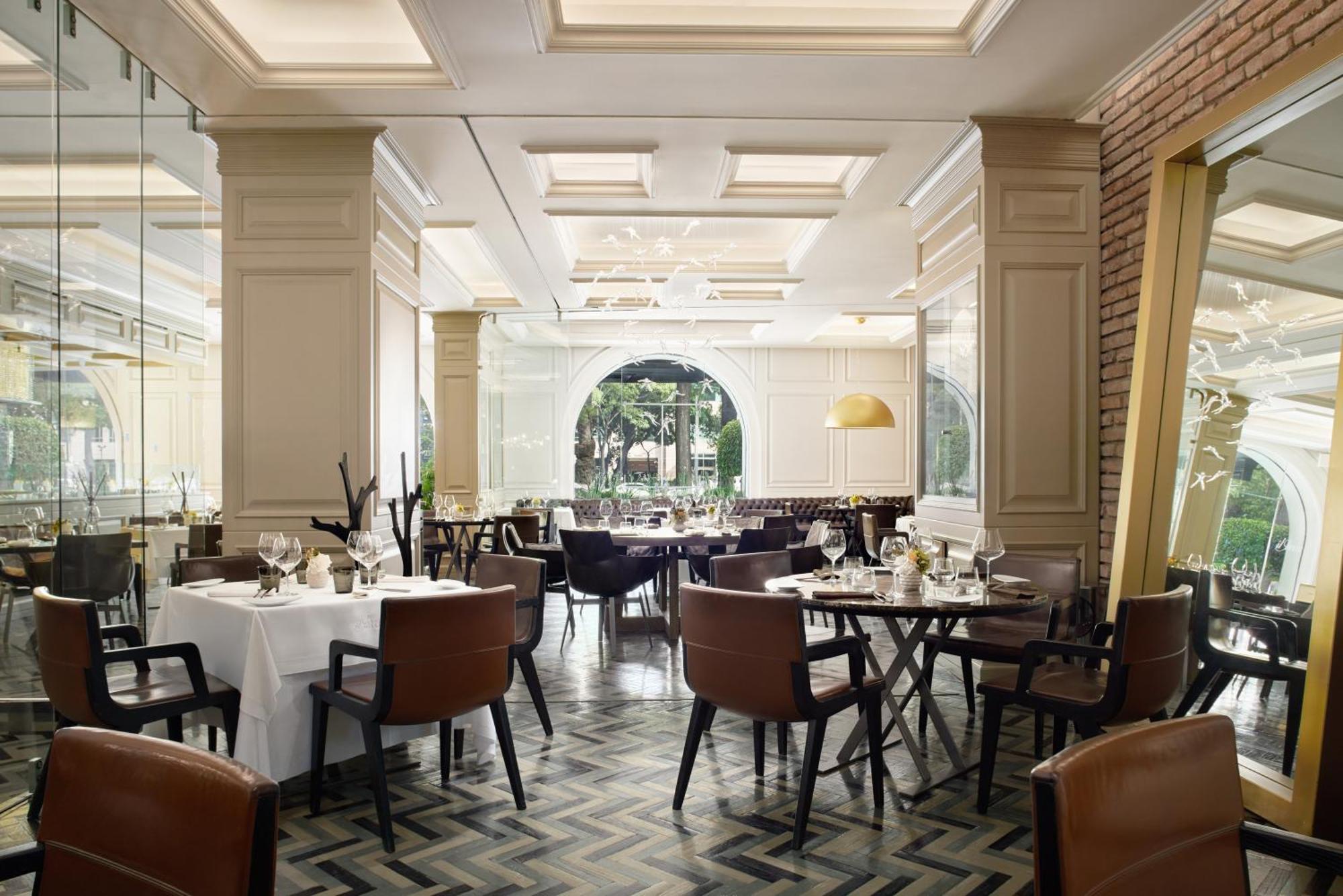 Four Seasons Hotel Mexico City Exterior photo
